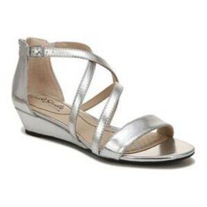 LifeStride Women's 9.5W Yolanda Ankle Strap Open Toe Strappy Sandals Silver